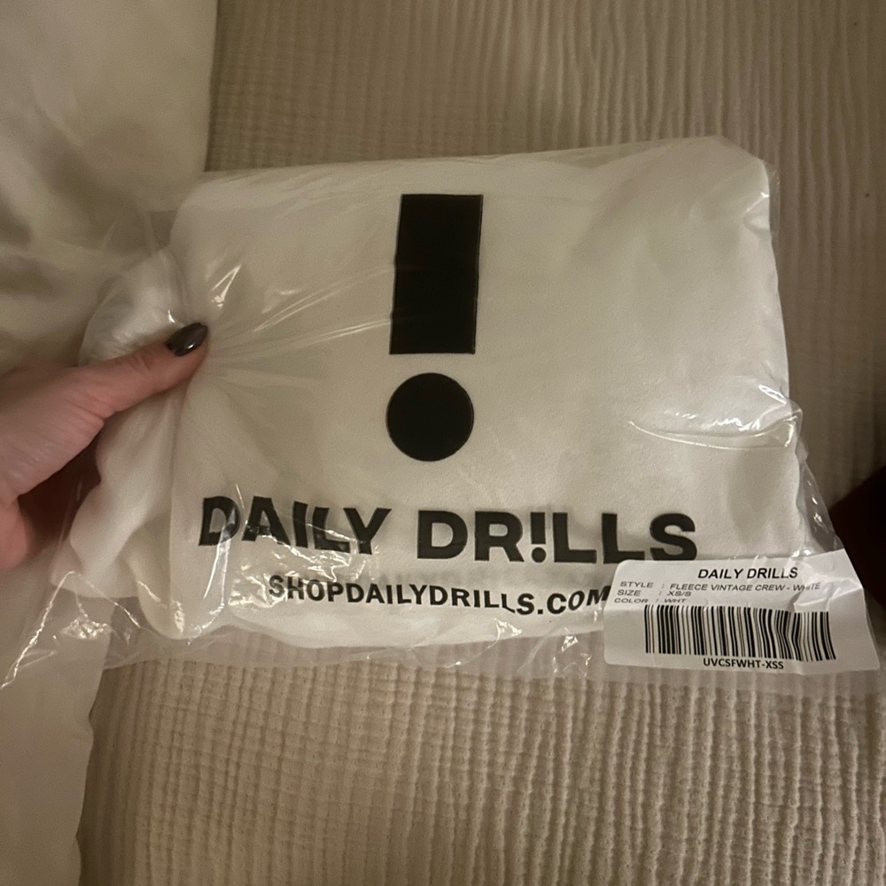 Brand new Daily Drills White Fleece Vintage Crew XS/S